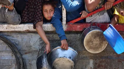 Children Starve In Gaza Palestine
