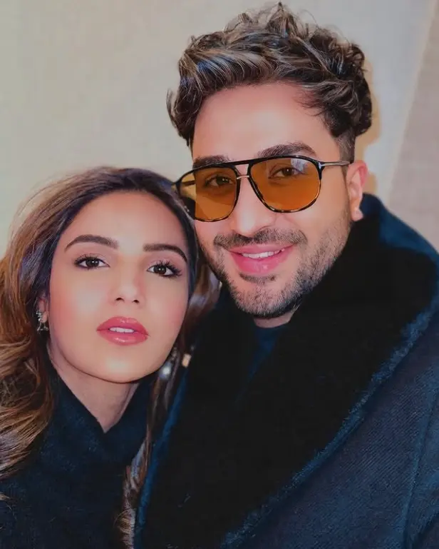 Nia Sharma and Aly Goni are together posing for photo